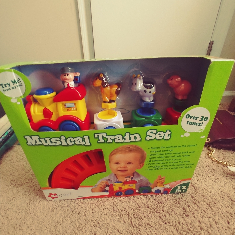 New musical train set for toddlers